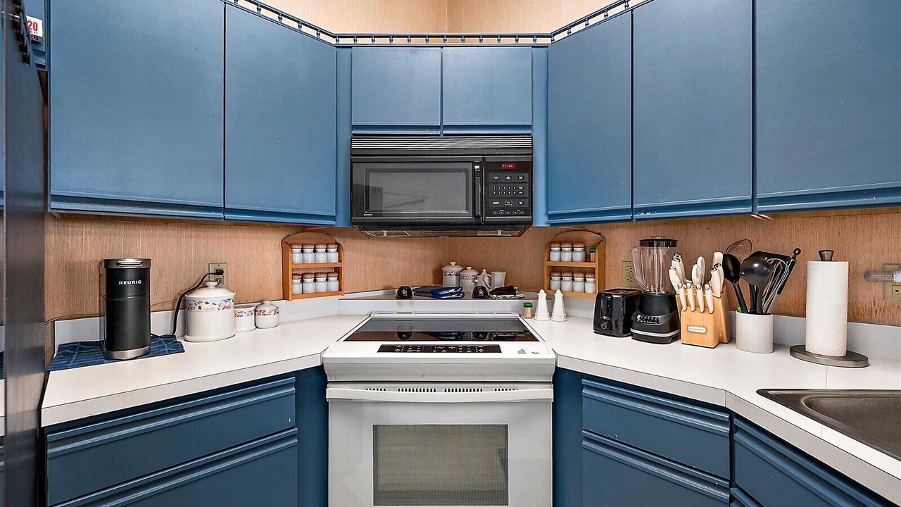 Photo of Kitchen in Heron Harbour Isle