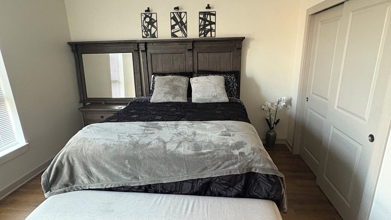 Photo of Bedroom in Downtown Baltimore