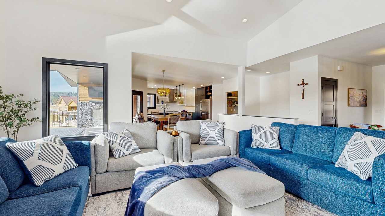 Photo of Livingroom in Sturgis