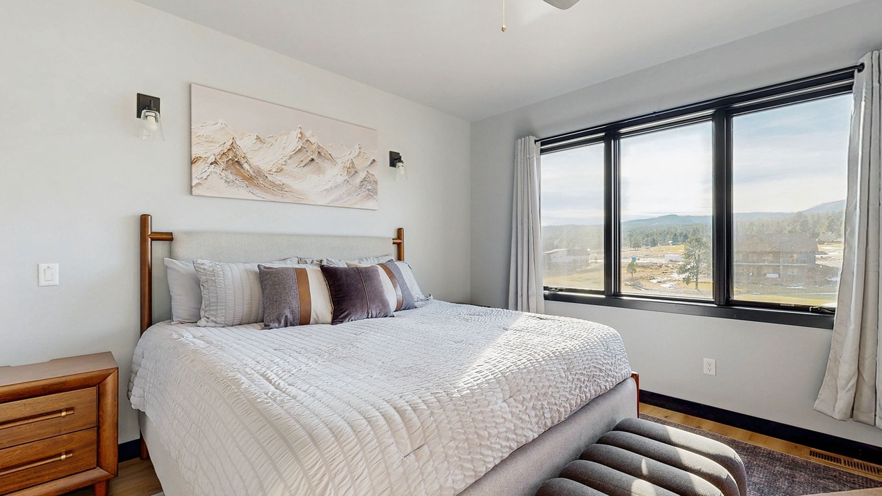 Photo of Bedroom in Sturgis