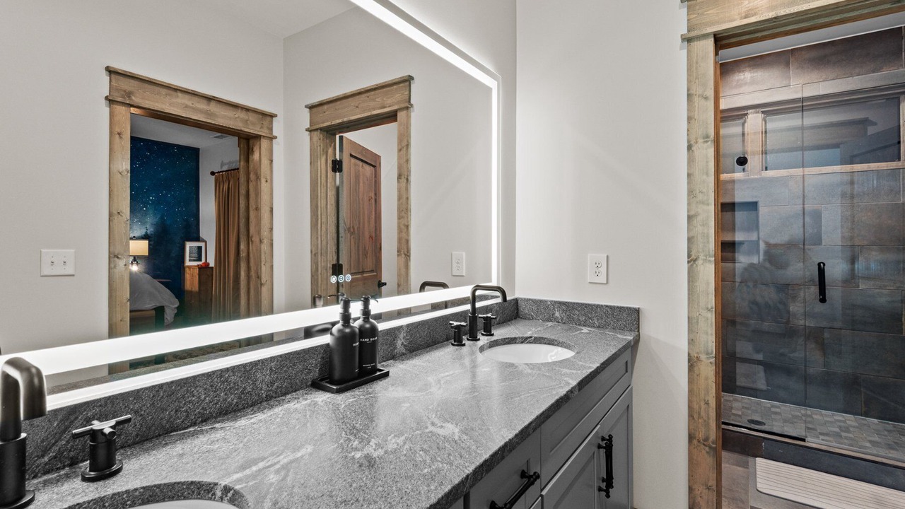 Photo of Bathroom in Butler