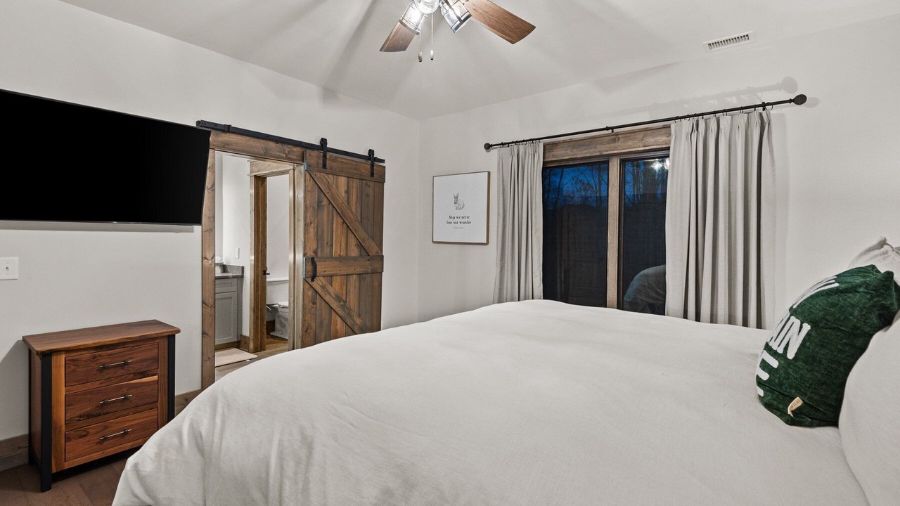 Photo of Bedroom in Butler