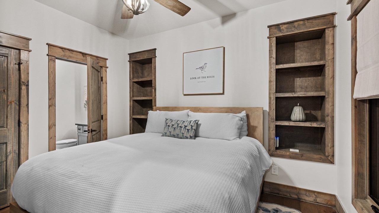 Photo of Bedroom in Butler