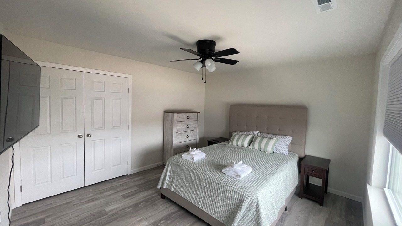 Photo of Bedroom in Beach Haven West