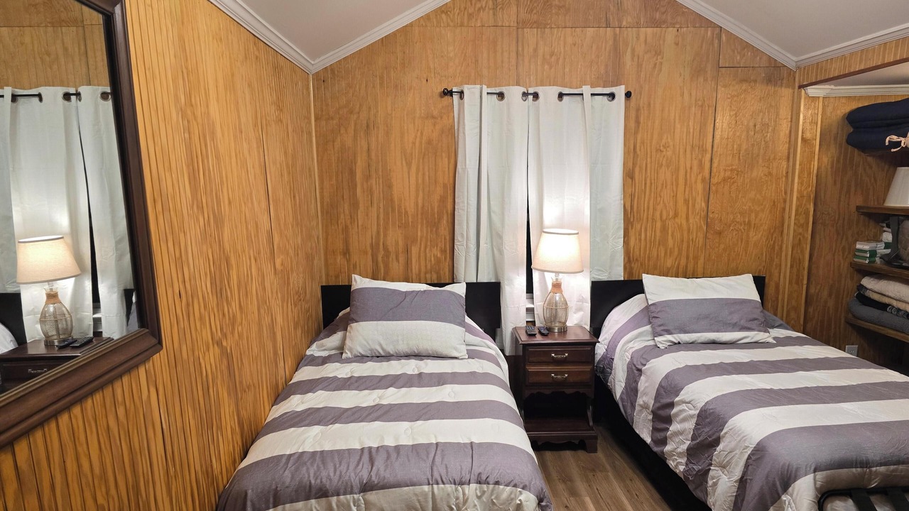 Photo of Bedroom in Engelhard