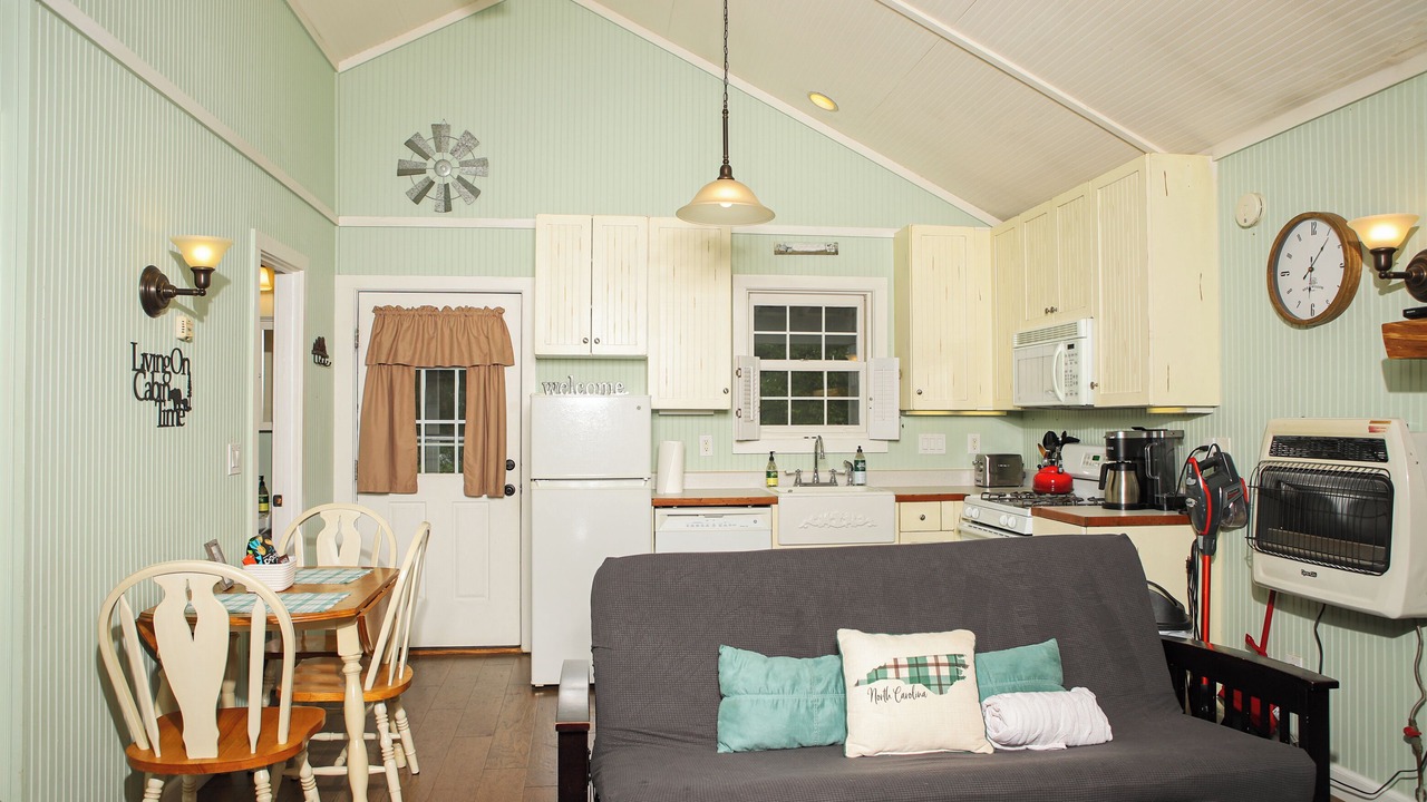 Photo of Livingroom in Altamont