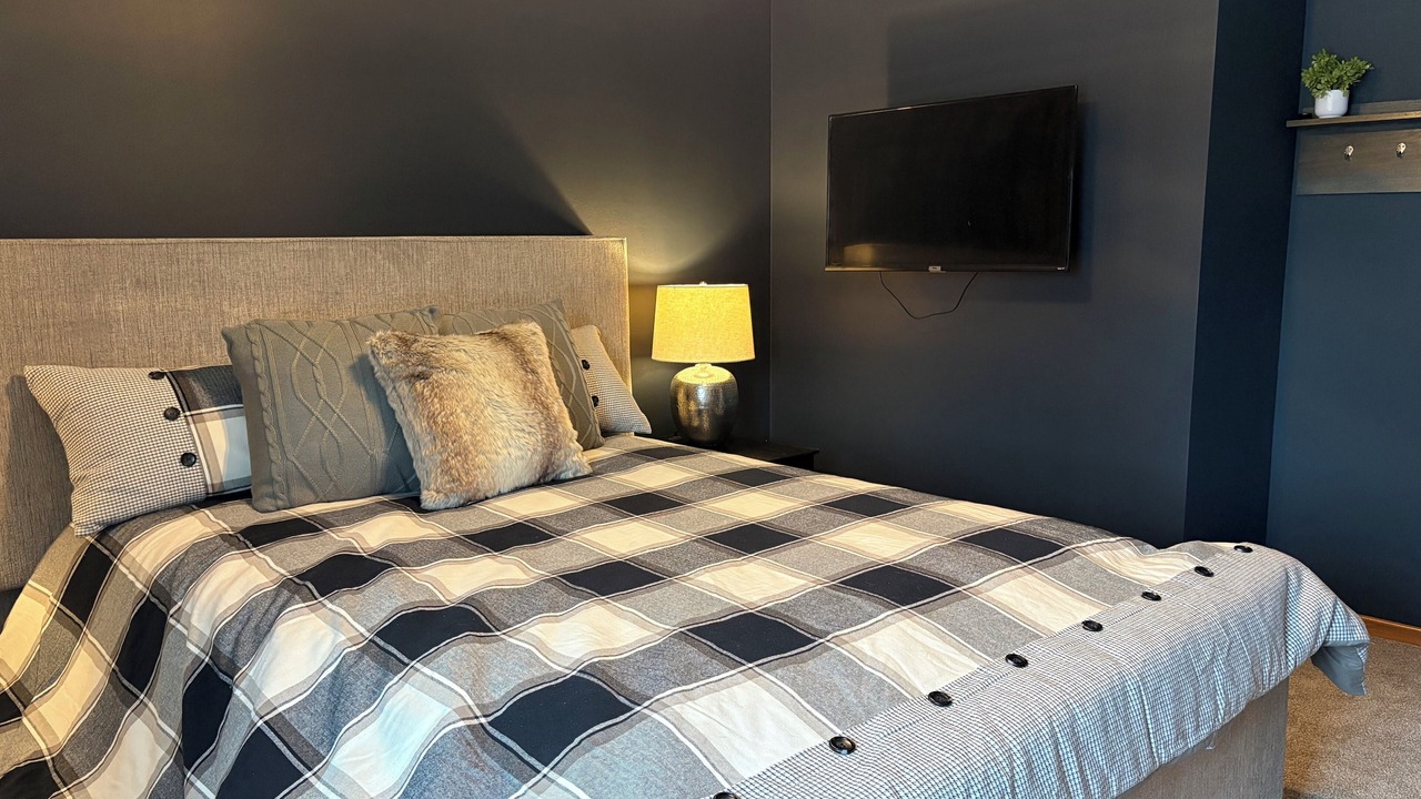 Photo of Bedroom in Elk Point
