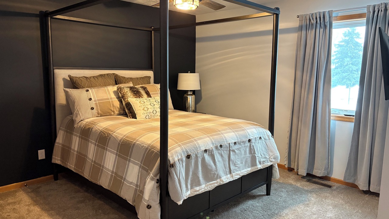 Photo of Bedroom in Elk Point
