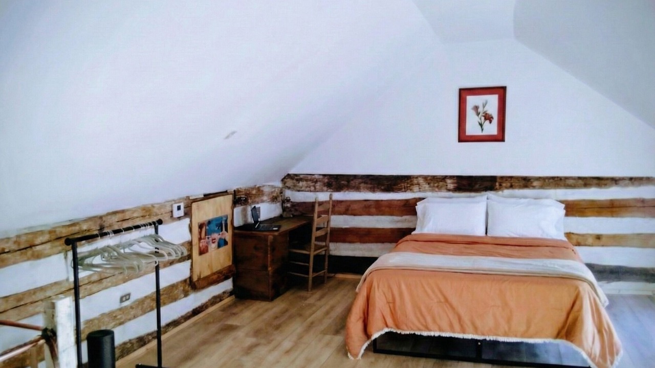 Photo of Bedroom in Berryville