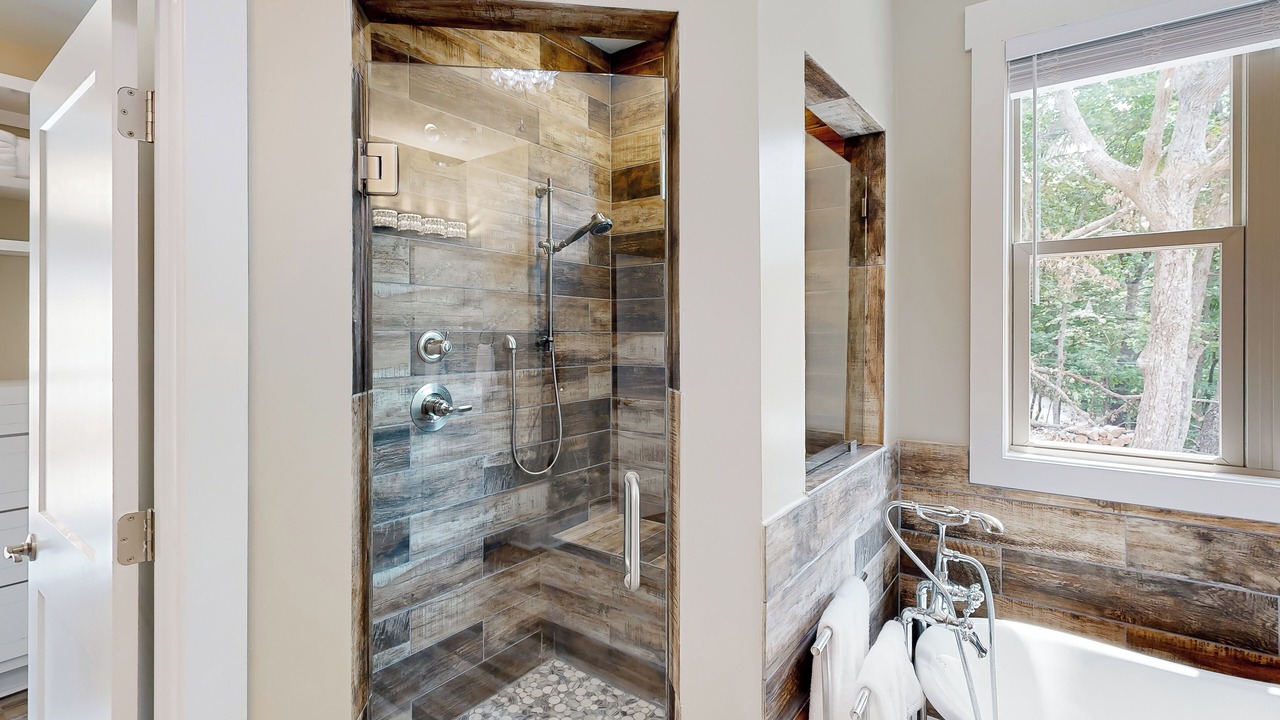 Photo of Bathroom in Waleska