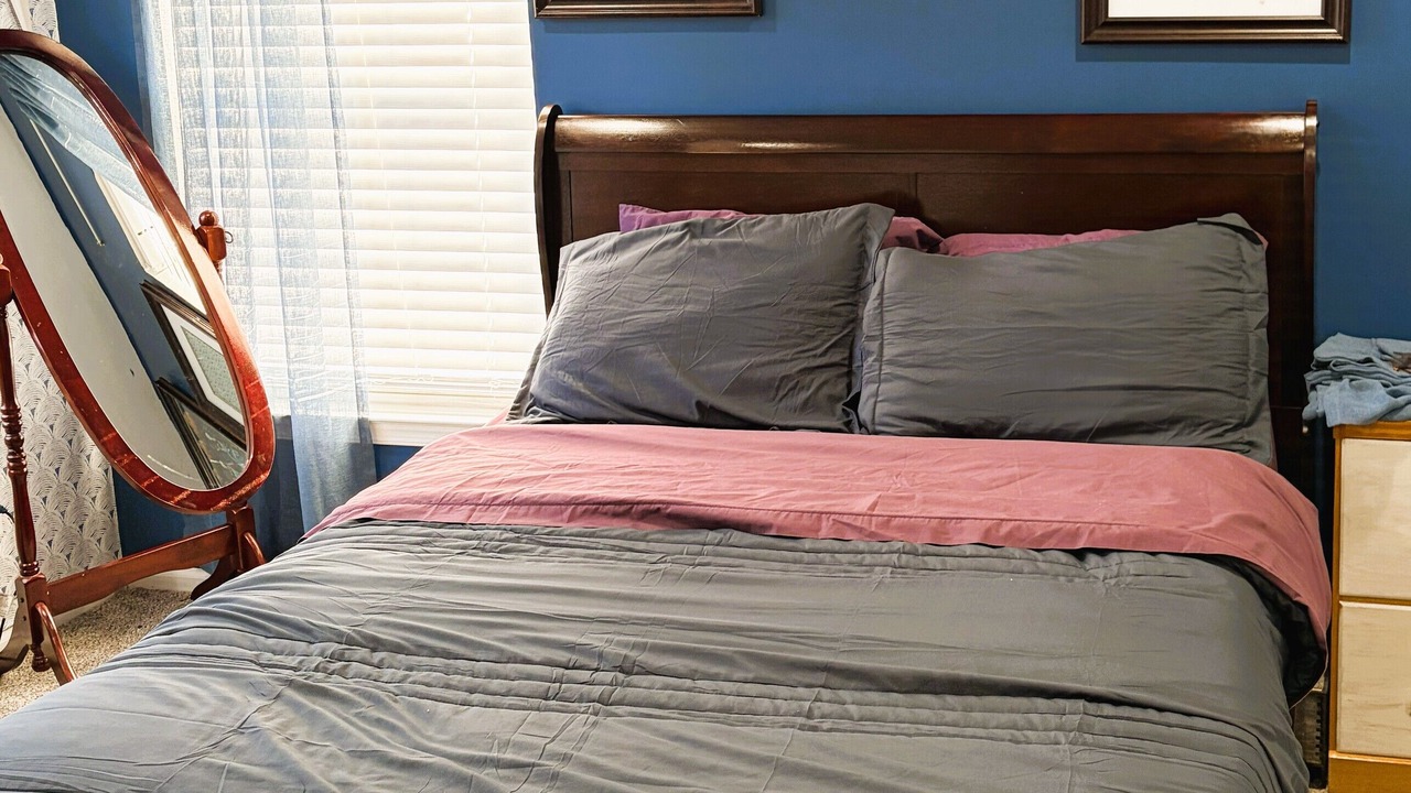 Photo of Bedroom in Sewell