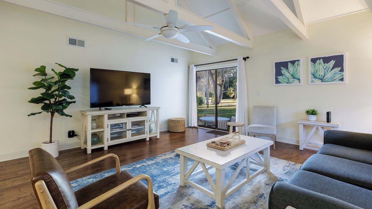 Photo of Livingroom in Palmetto Dunes