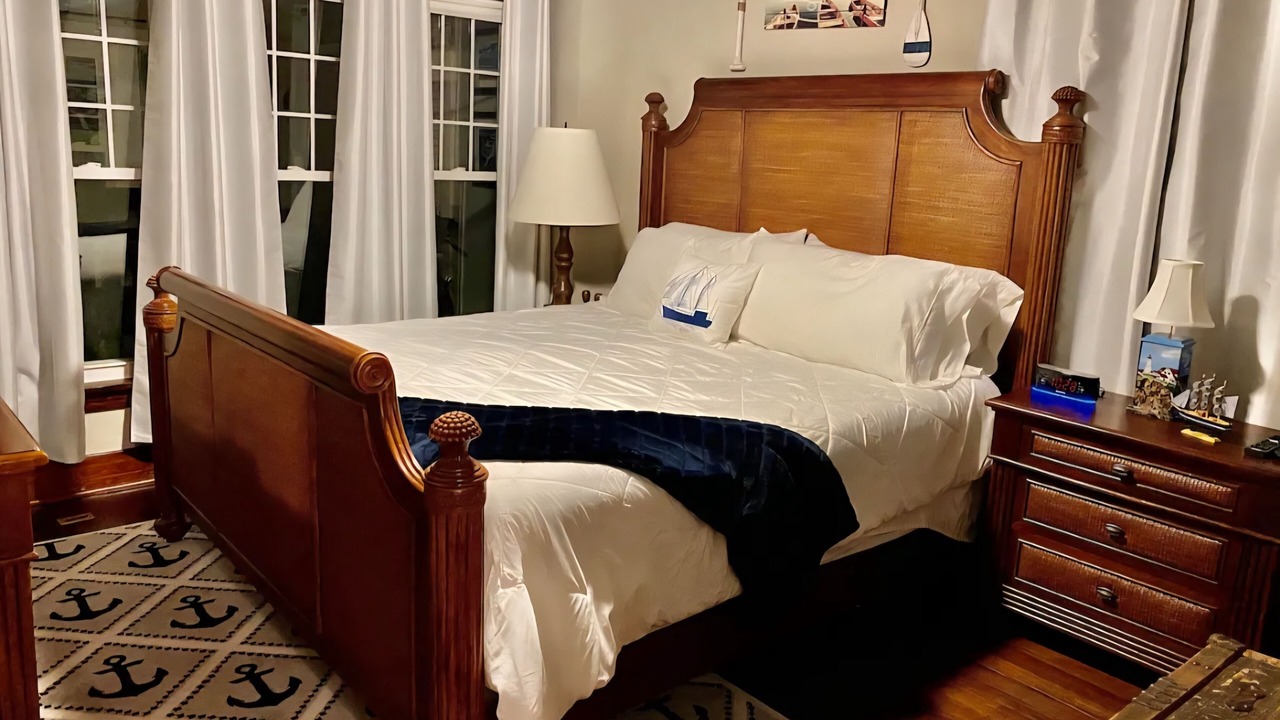 Photo of Bedroom in Fox Lake