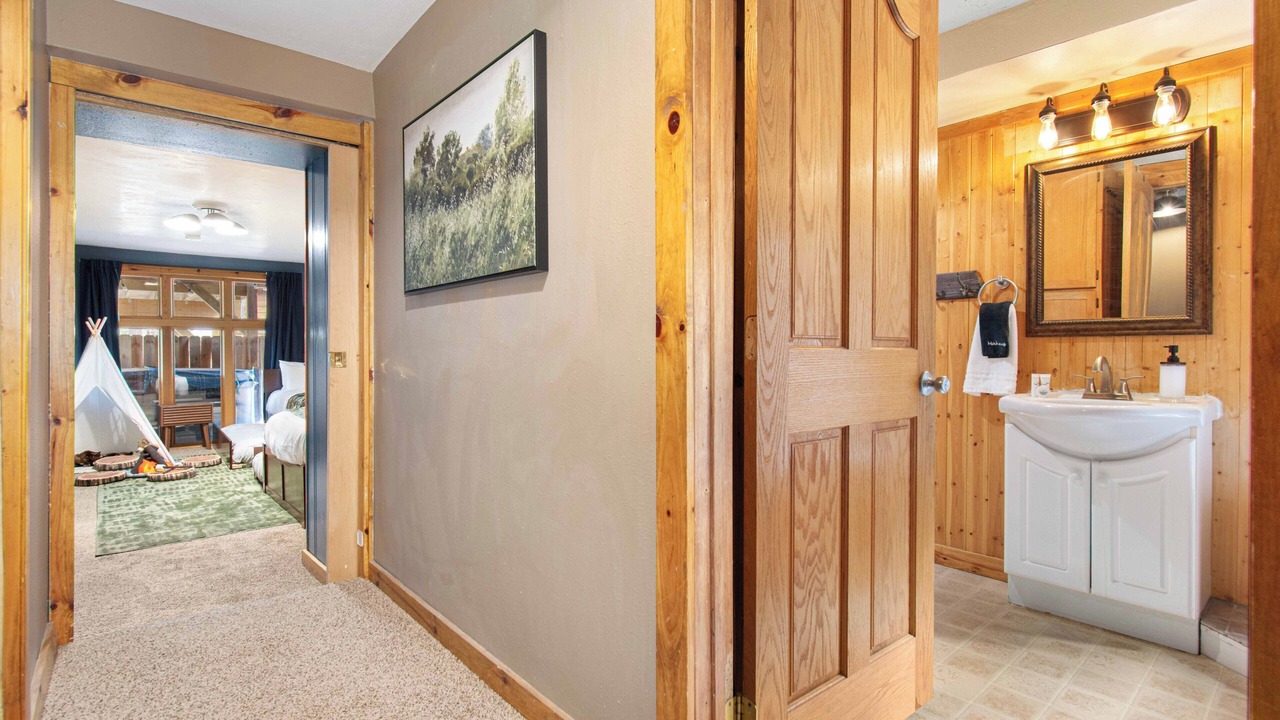 Photo of Bedroom in Keystone