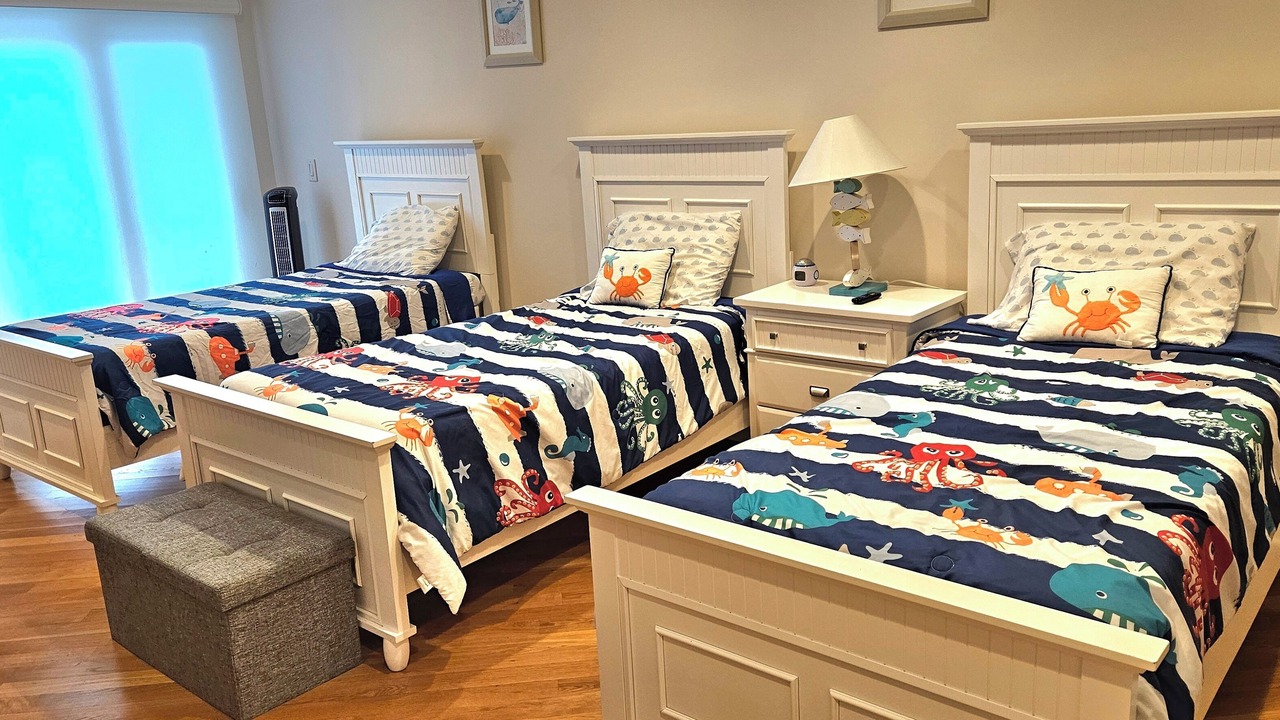 Photo of Bedroom in Seaside Heights