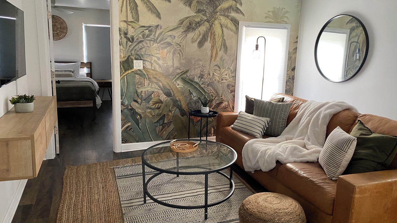 Photo of Livingroom in Aurora
