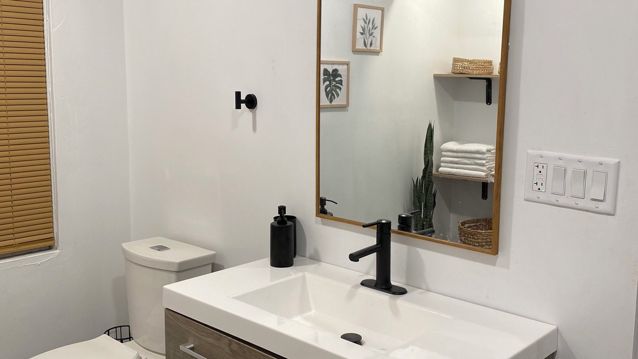Photo of Bathroom in Aurora