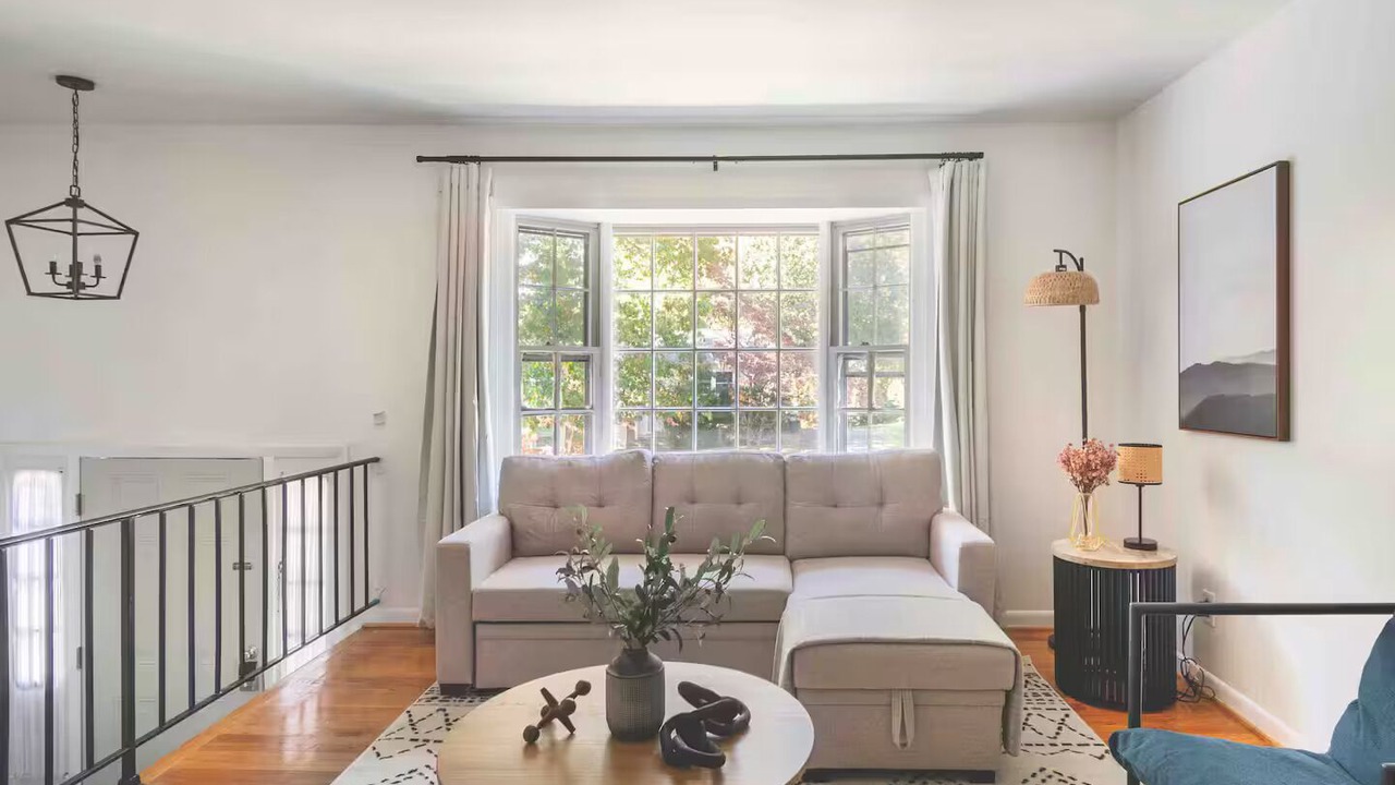 Photo of Livingroom in Fifeville