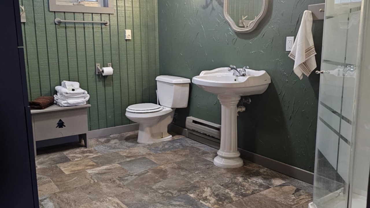 Photo of Bathroom in Savanna
