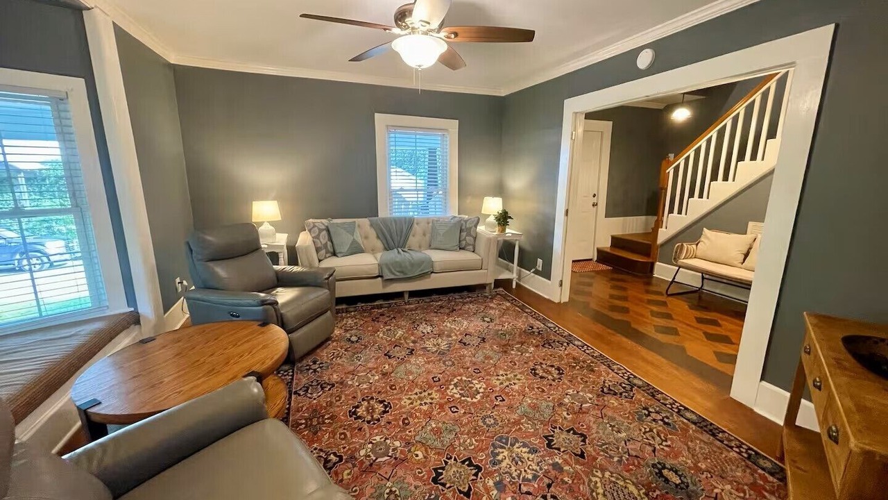 Photo of Livingroom in McCain