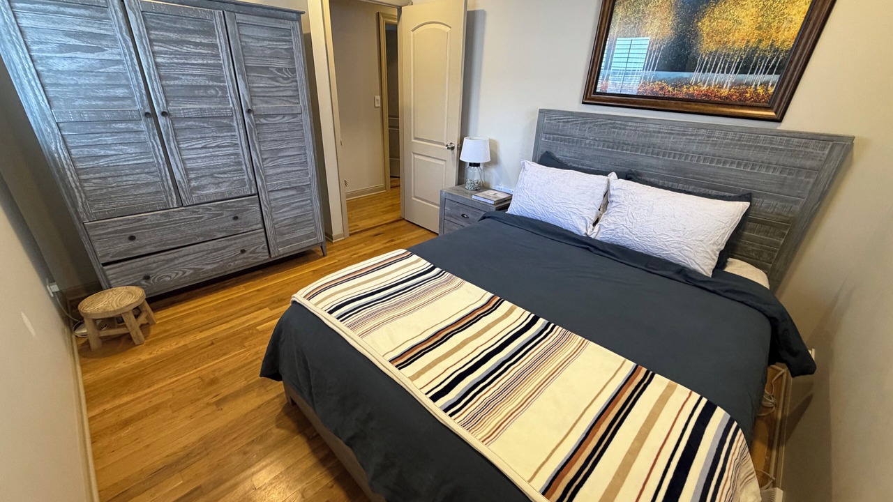 Photo of Bedroom in Elgin