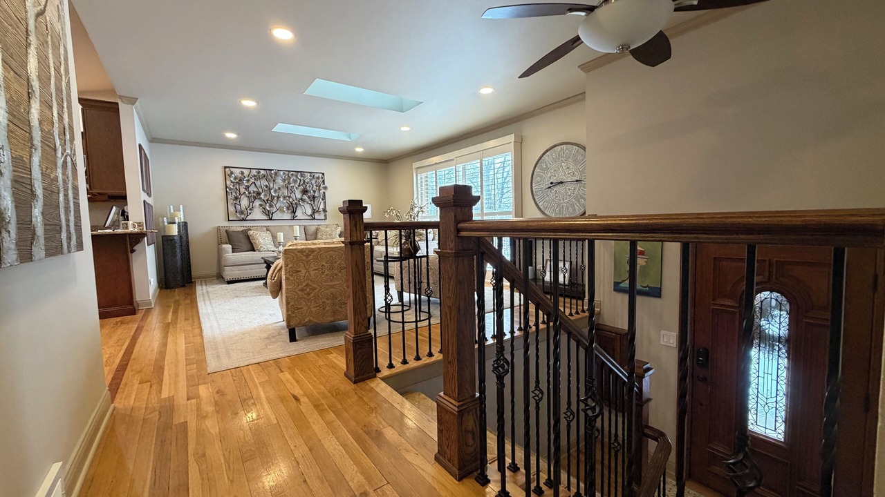 Photo of Livingroom in Elgin