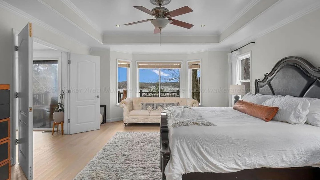 Photo of Bedroom in Arley
