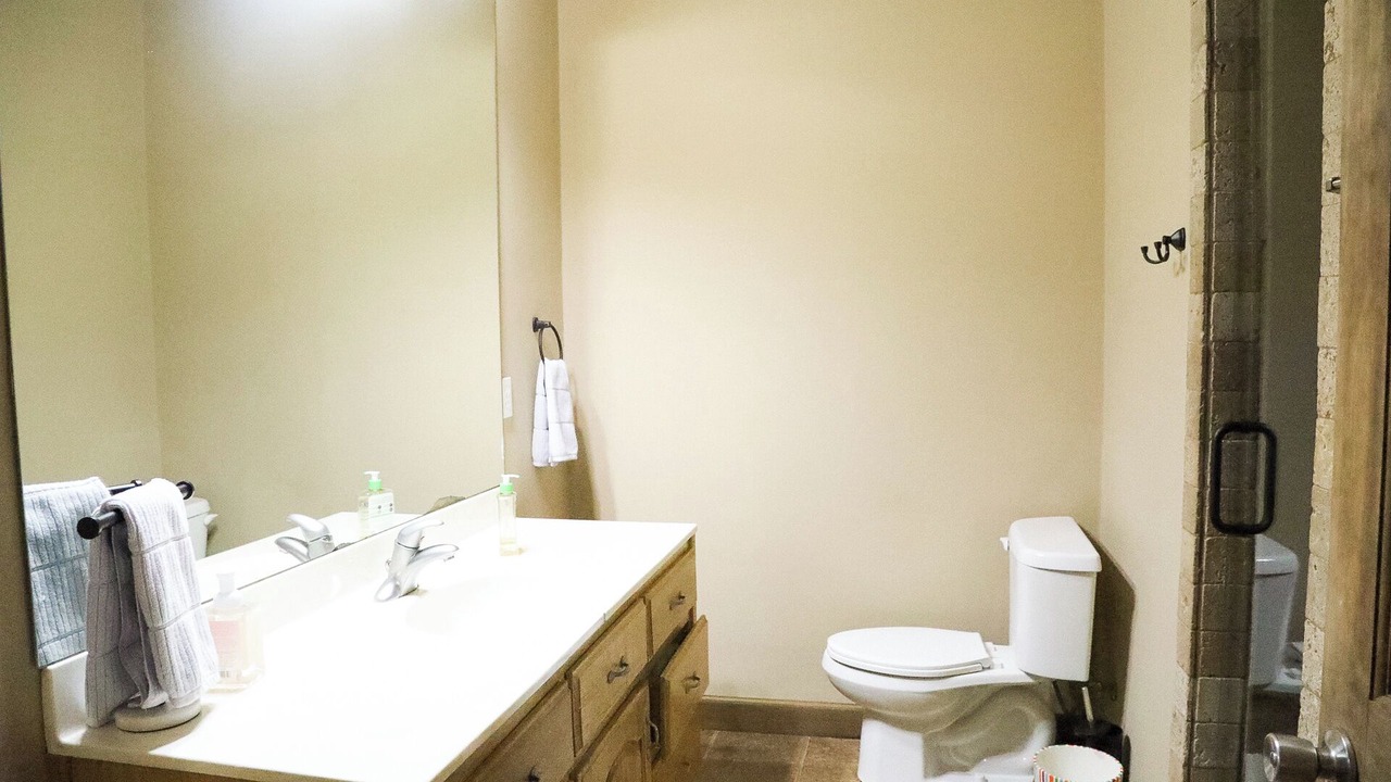 Photo of Bathroom in Reece City