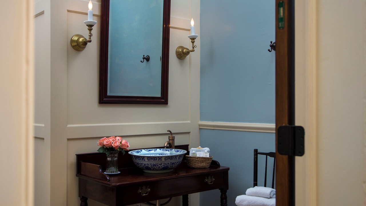 Photo of Bathroom in Downtown Baltimore