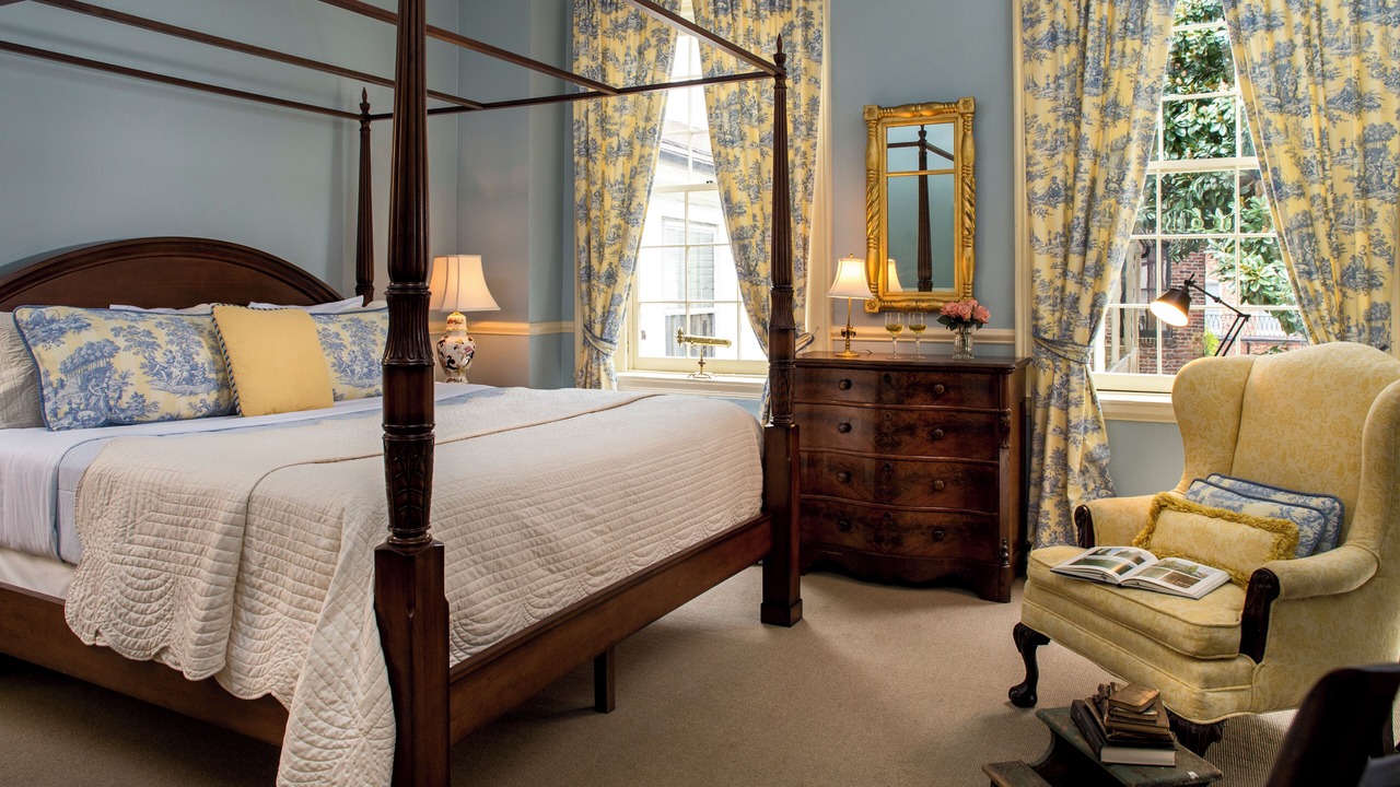 Photo of Bedroom in Downtown Baltimore
