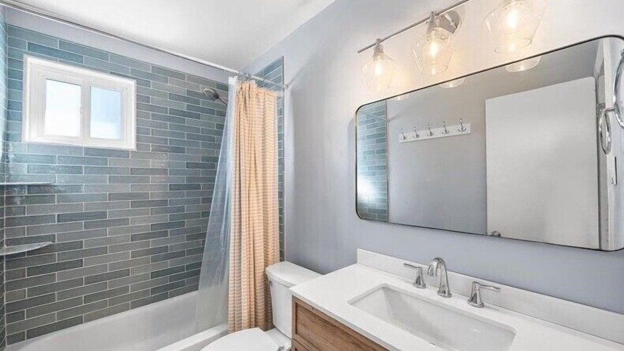 Photo of Bathroom in Townsend's Inlet