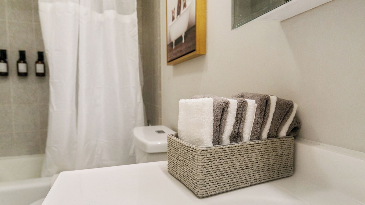 Photo of Bathroom in Highwood