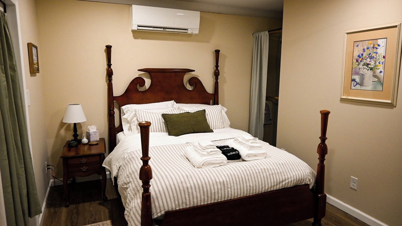 Photo of Bedroom in Lydia
