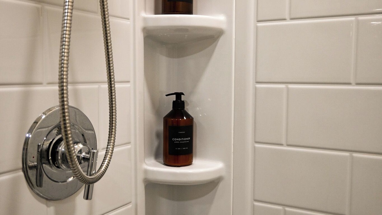 Photo of Bathroom in Lydia