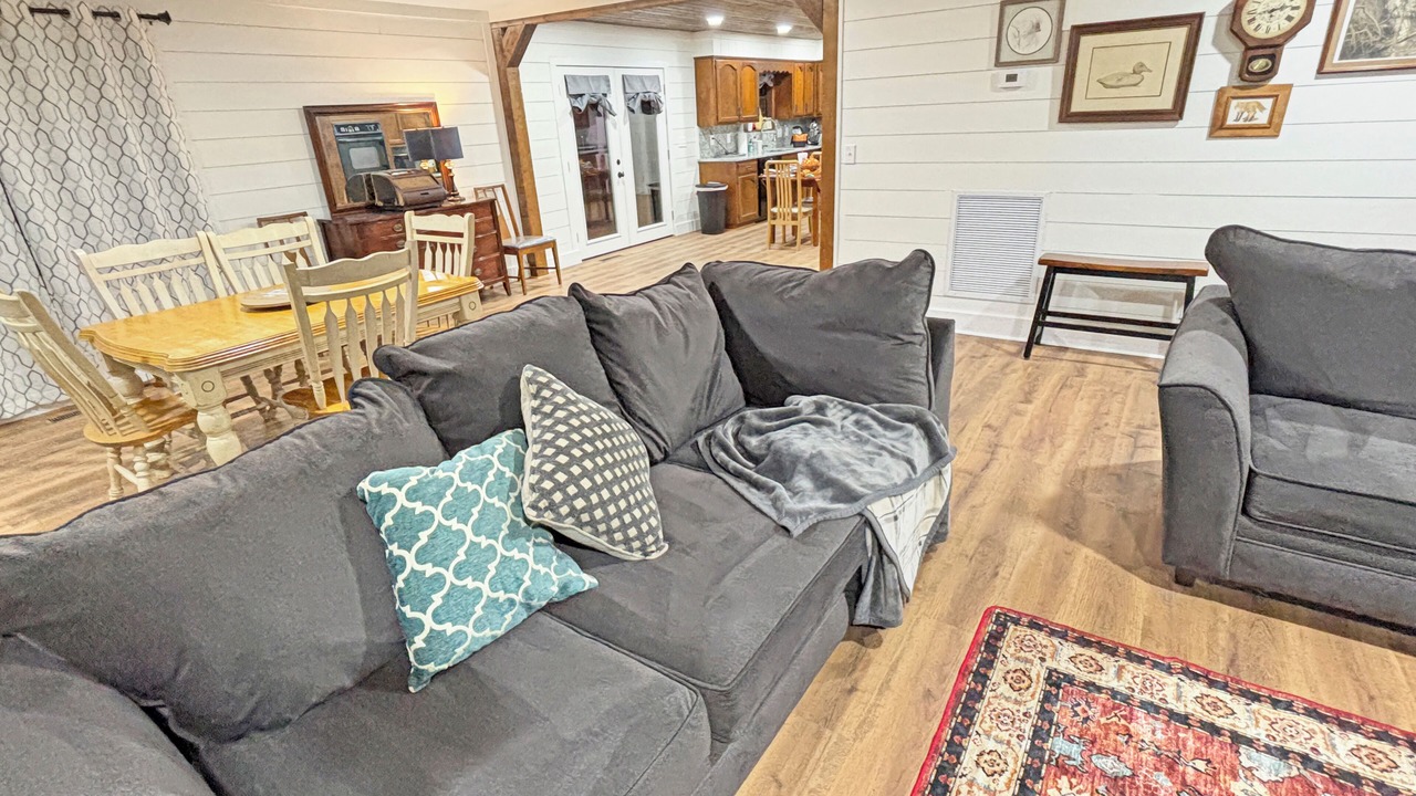 Photo of Livingroom in Scottsboro