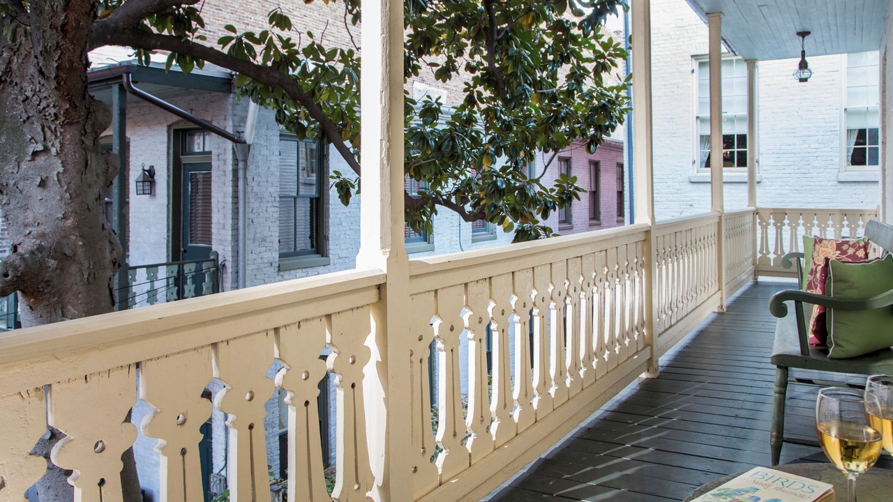 Photo of Patio Balcony in Downtown Baltimore