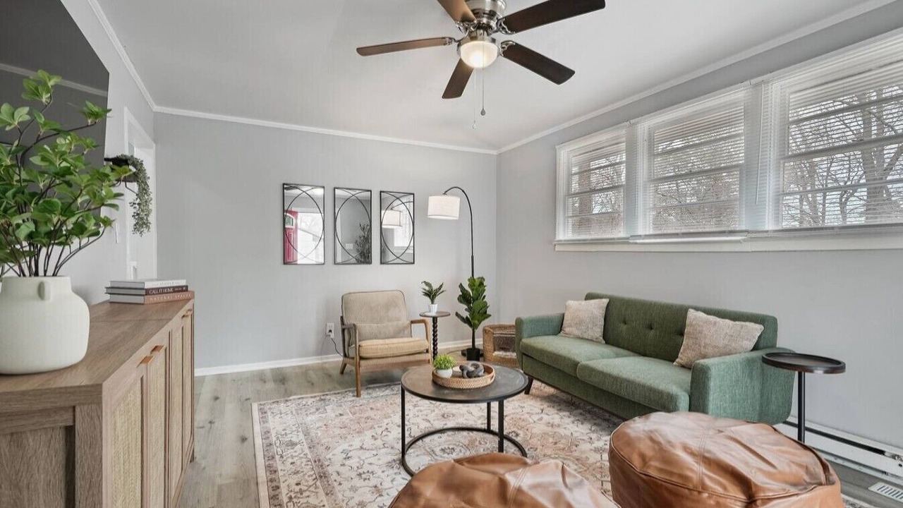 Photo of Livingroom in Terry Sanford