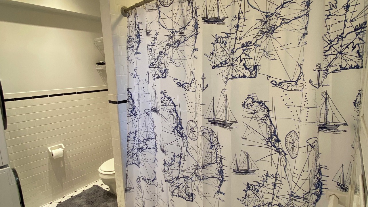 Photo of Bathroom in Elizabeth City