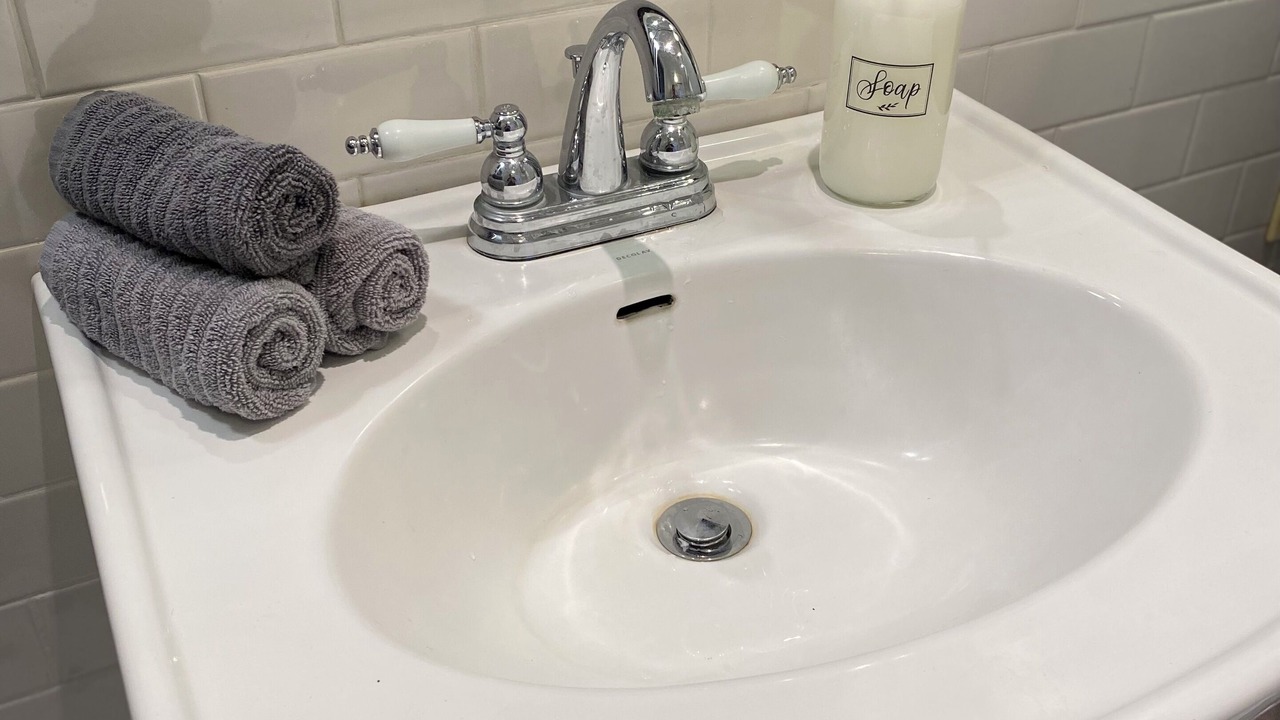 Photo of Bathroom in Elizabeth City