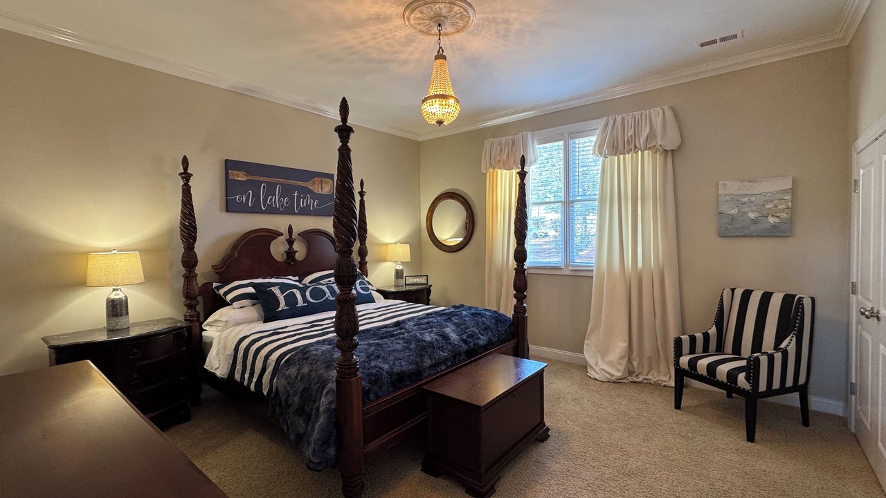 Photo of Bedroom in Lincoln