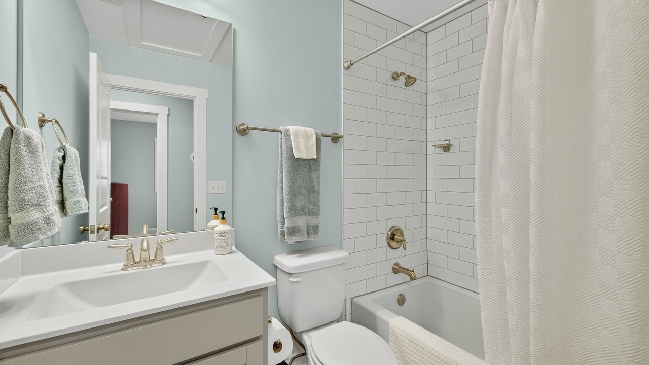 Photo of Bathroom in Kings Grant