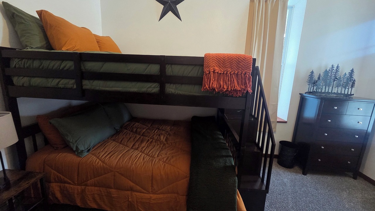 Photo of Bedroom in Langworthy