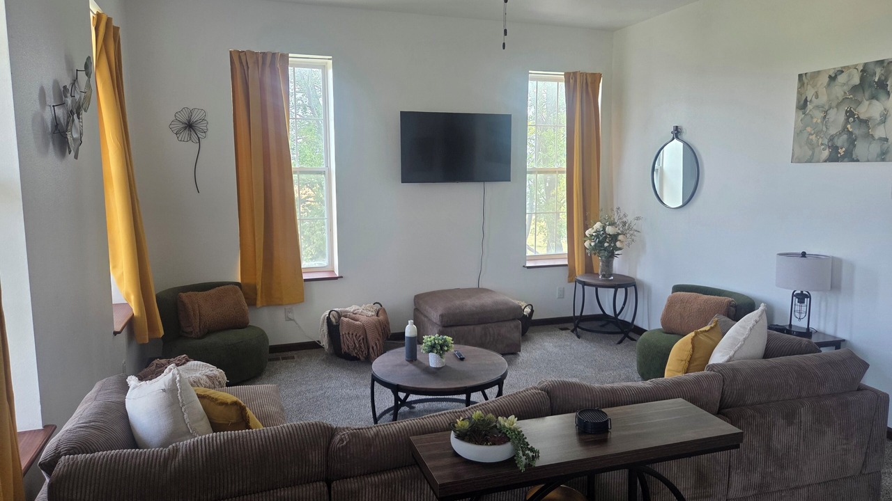 Photo of Livingroom in Langworthy