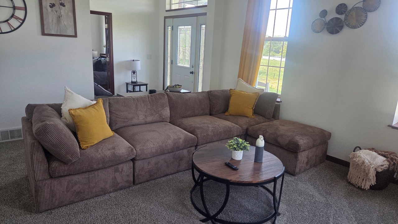Photo of Livingroom in Langworthy