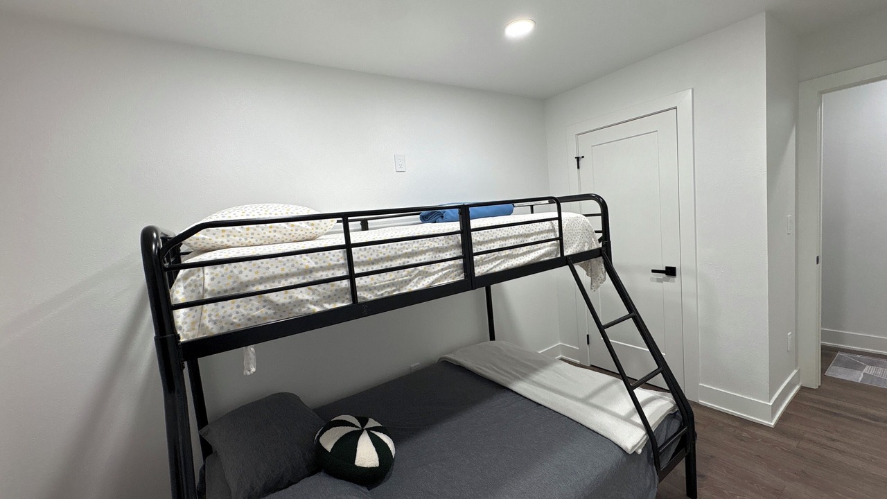 Photo of Bedroom in Des Moines