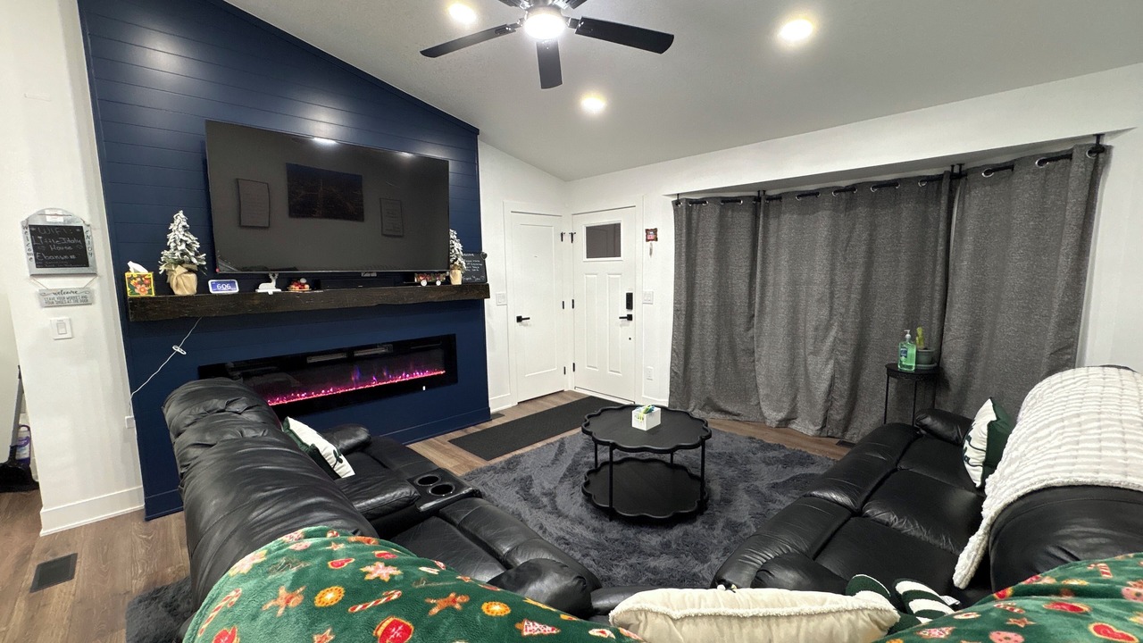 Photo of Livingroom in Des Moines