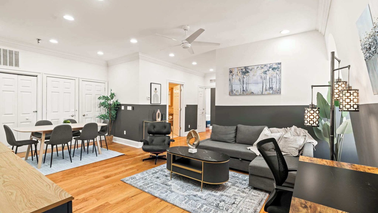 Photo of Livingroom in Old City
