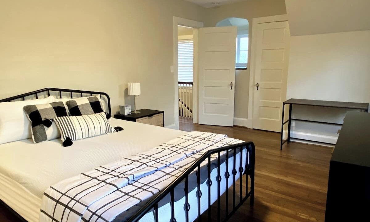 Photo of Bedroom in Bethesda