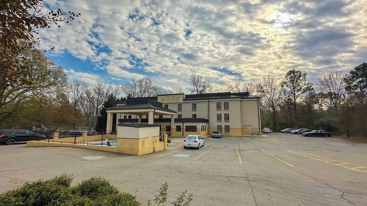 Photo of Outdoor in Mount Berry