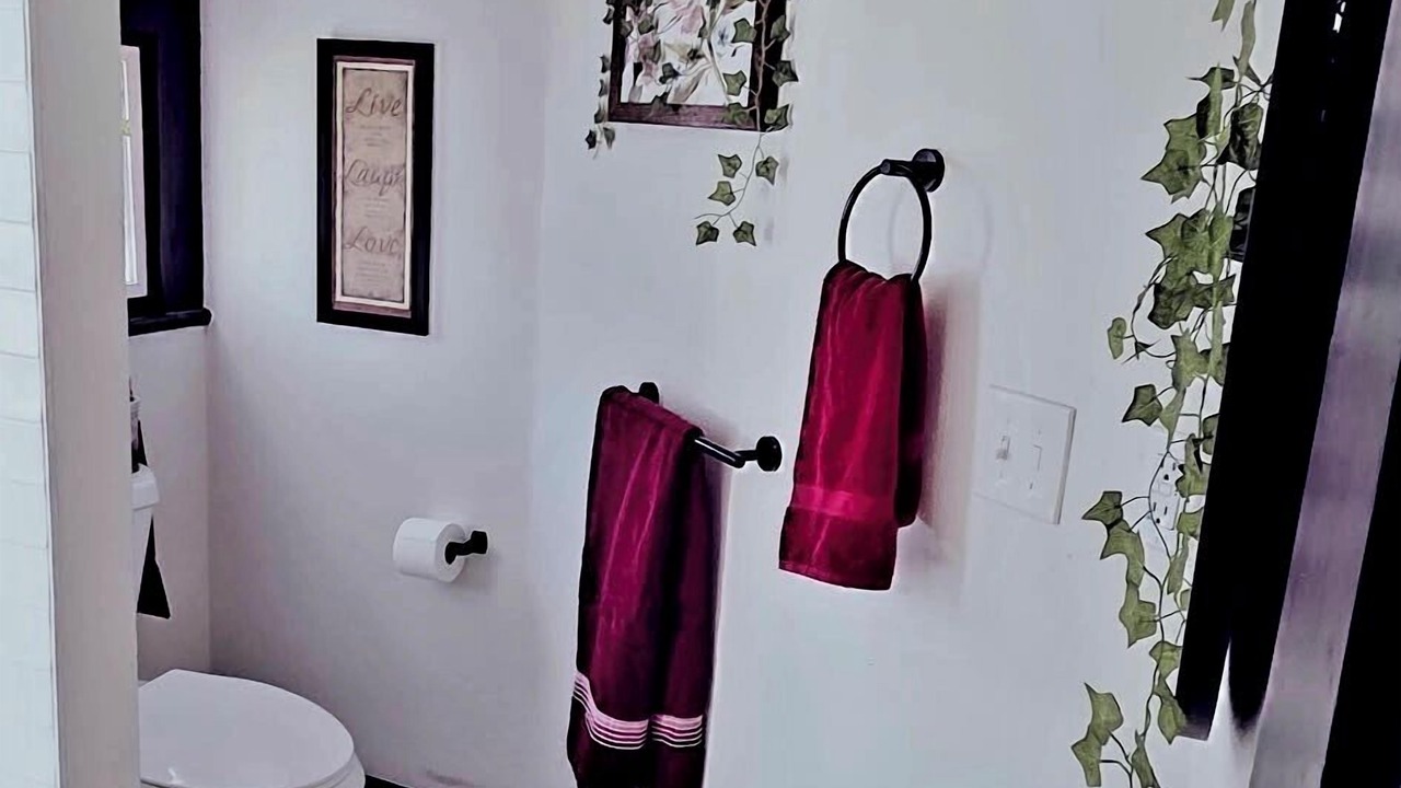 Photo of Bathroom in Des Moines